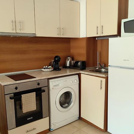 Niko Apartments Pantai Sunny Luaran gambar