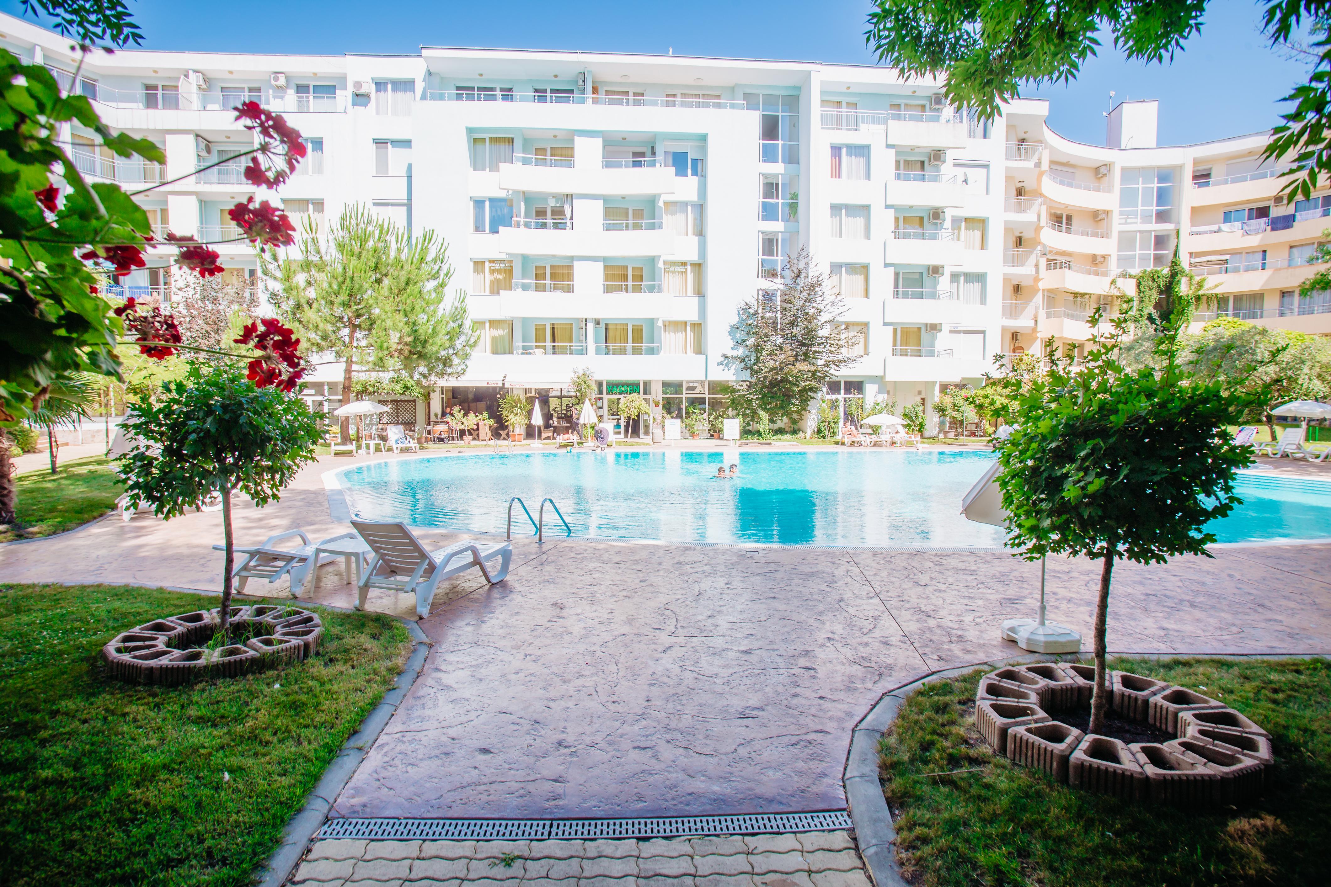 Niko Apartments Pantai Sunny Luaran gambar