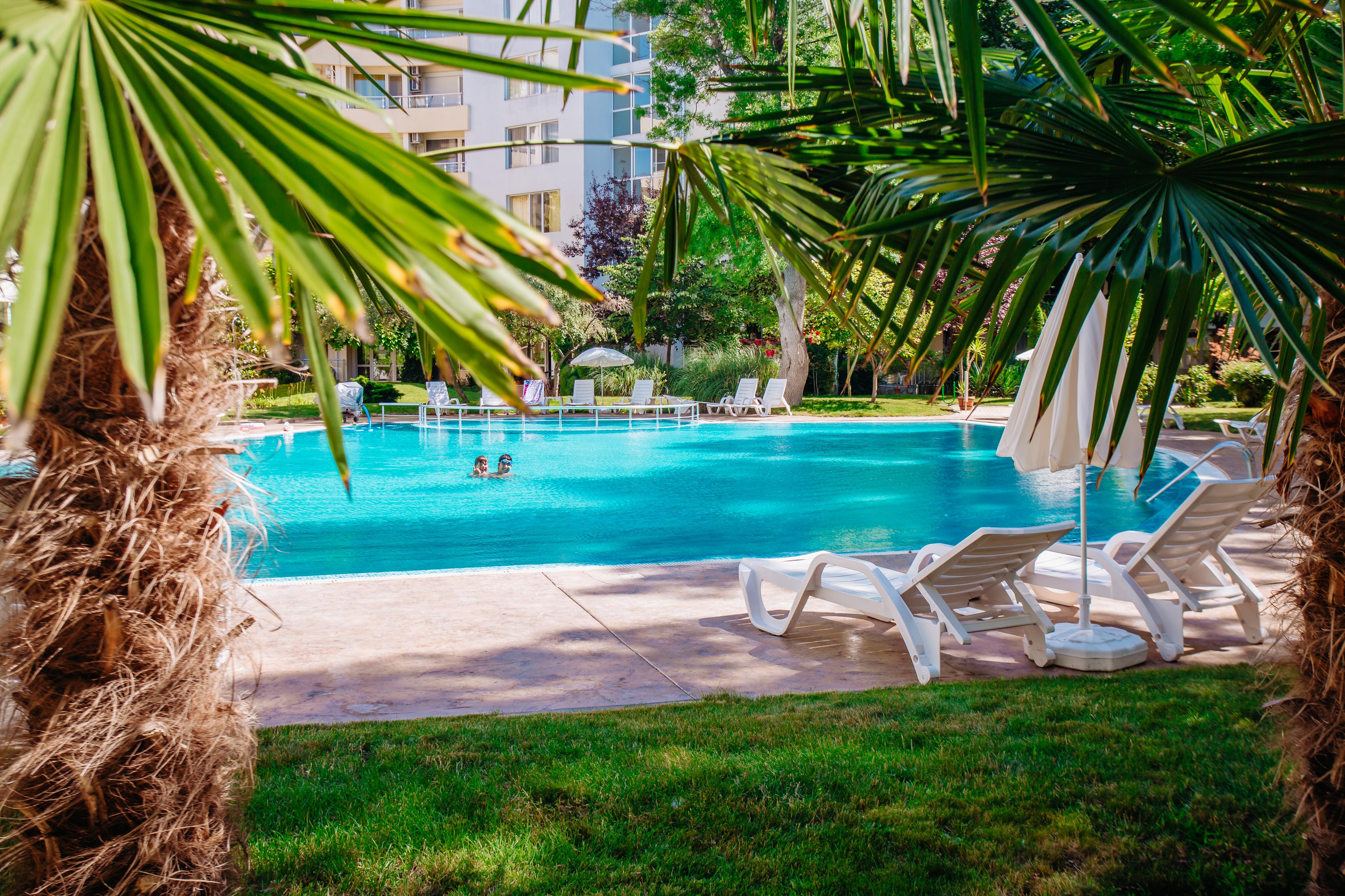 Niko Apartments Pantai Sunny Luaran gambar