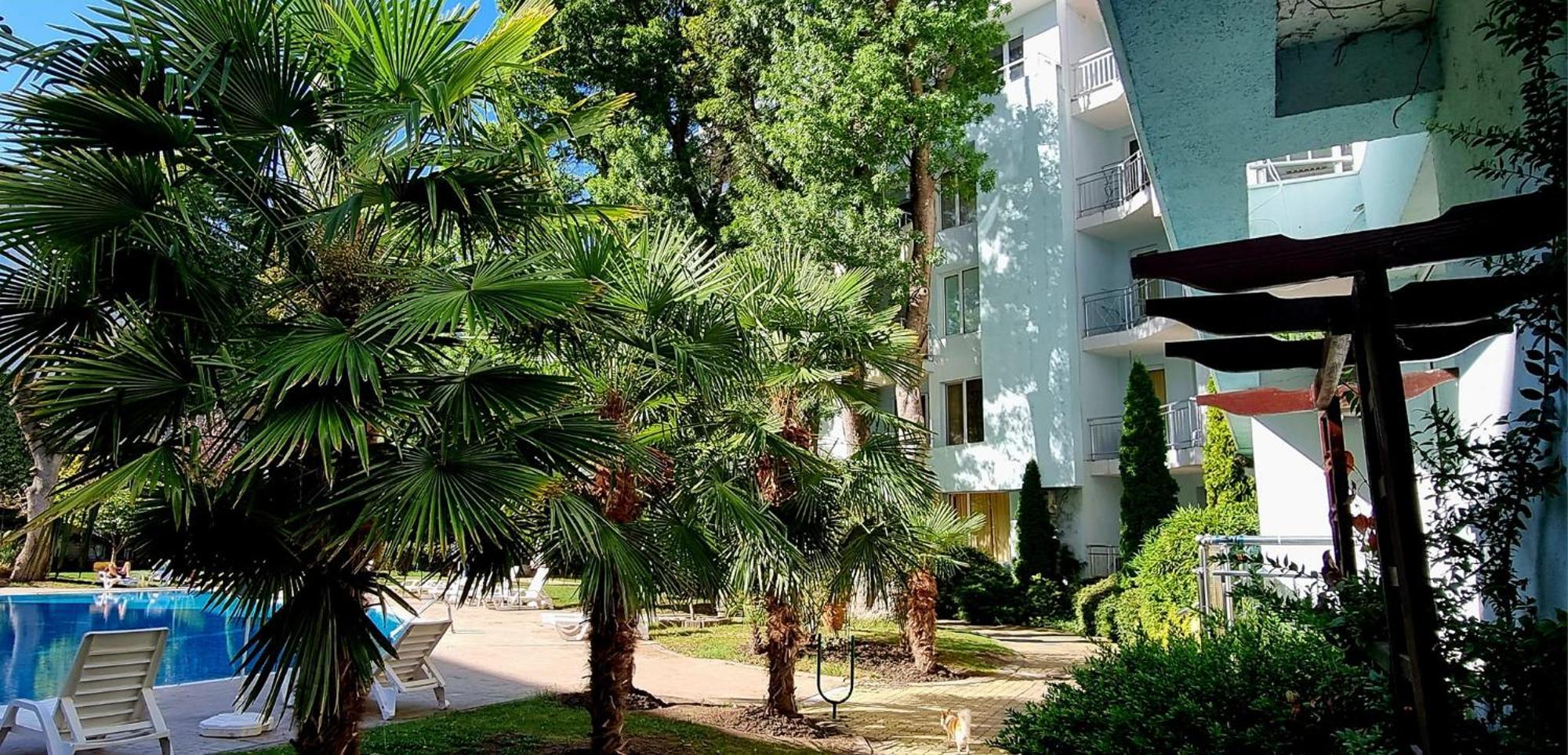 Niko Apartments Pantai Sunny Luaran gambar
