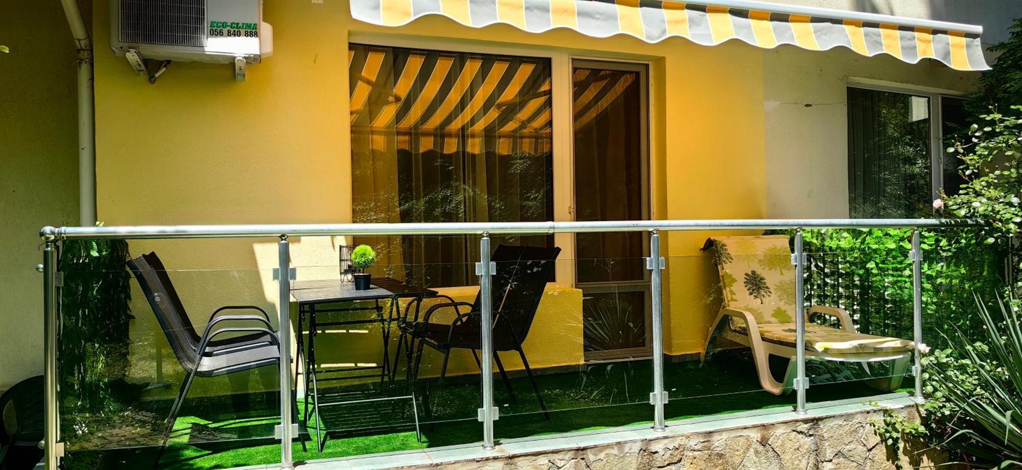 Niko Apartments Pantai Sunny Luaran gambar
